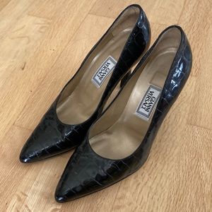 Gianni Versace Crocodile Embossed Black Leather Pumps